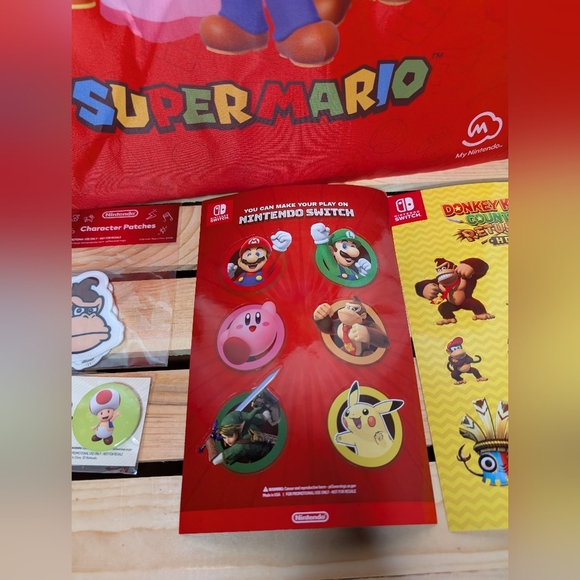Super Mario Drawstring Bag My Nintendo Includes Stickers Pin Patches Brand New - Picture 3 of 6